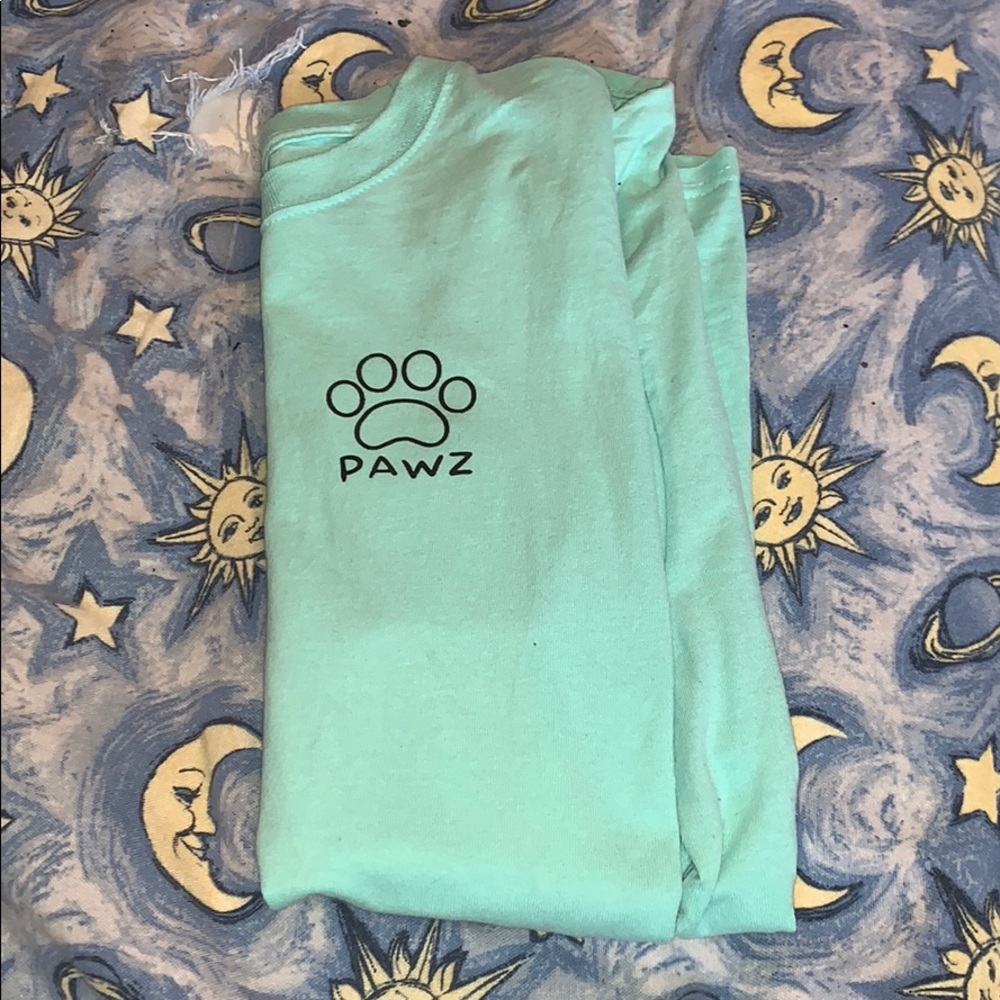 Pawz t-shirt